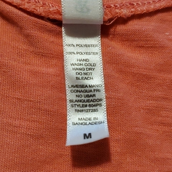 Reserved tee- medium - Picture 6 of 6